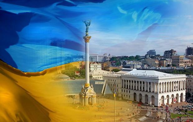Хитка незалежність: яким шляхом має розвиватись Україна?