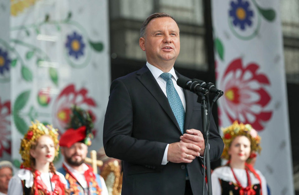 Надежда умирает последней: что показал визит Дуды в Украину
